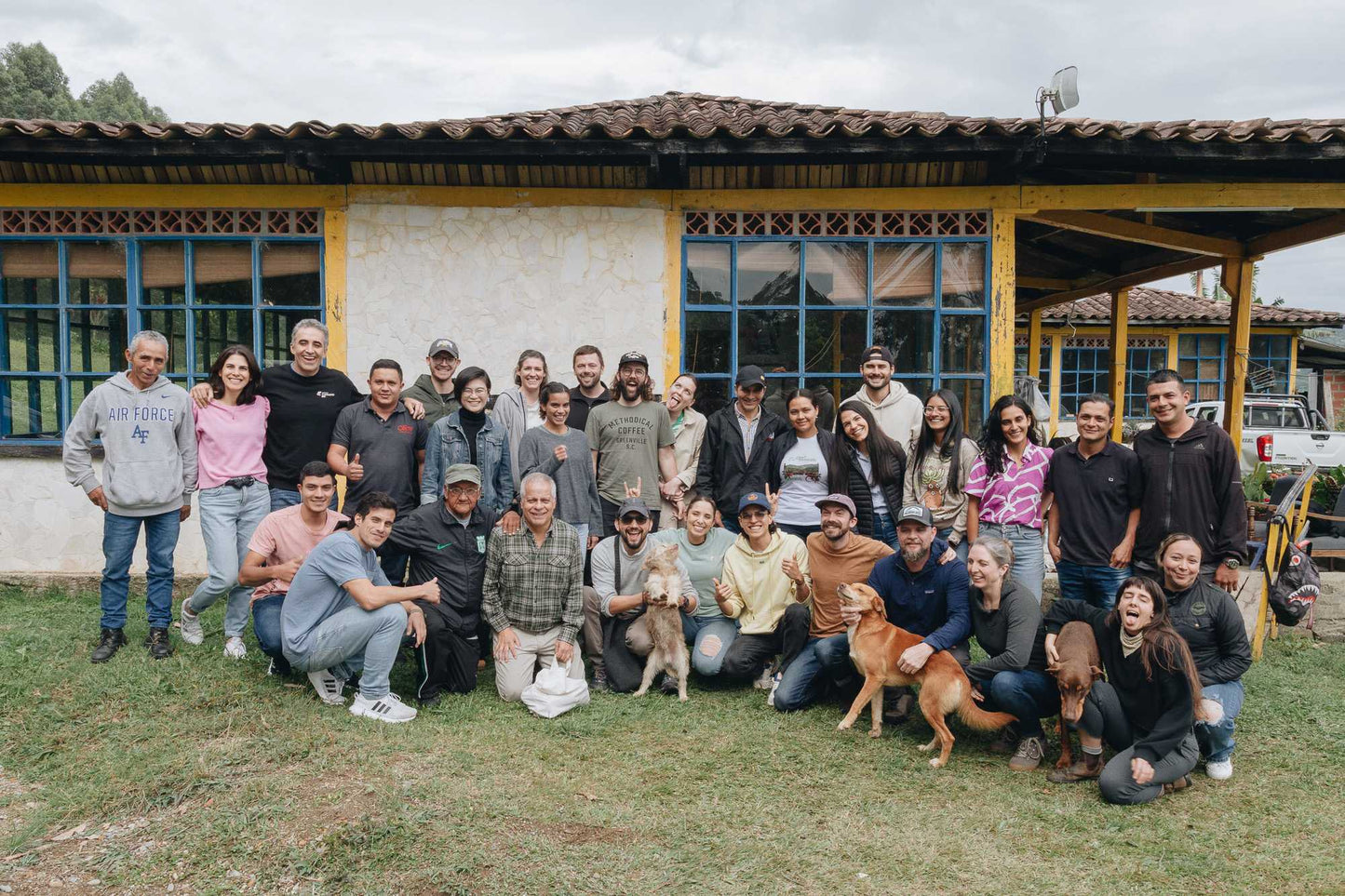 Colombia Sonsón Youth Collab - Community Blend of Black Honey and Washed Lots
